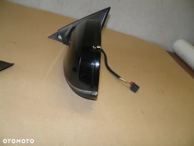 LUSTERKO LEWE AUDI A5 6-PIN LY9B - 7