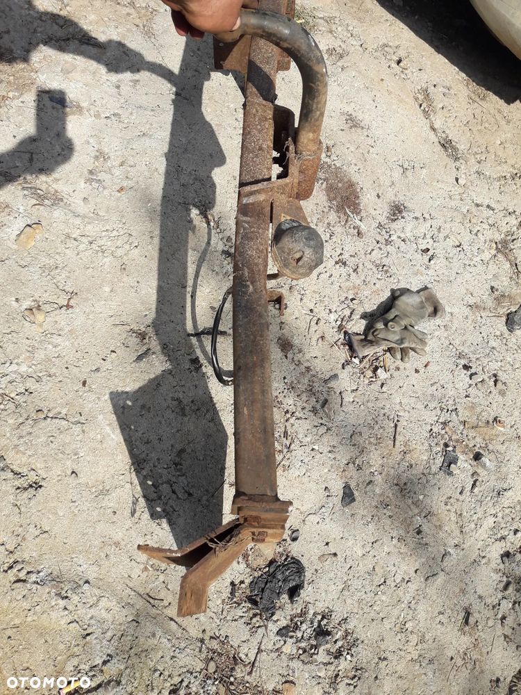 Mazda mpv 99-06  SZYBA DRZWI ZAMEK   hak hOLOWNICZY - 9