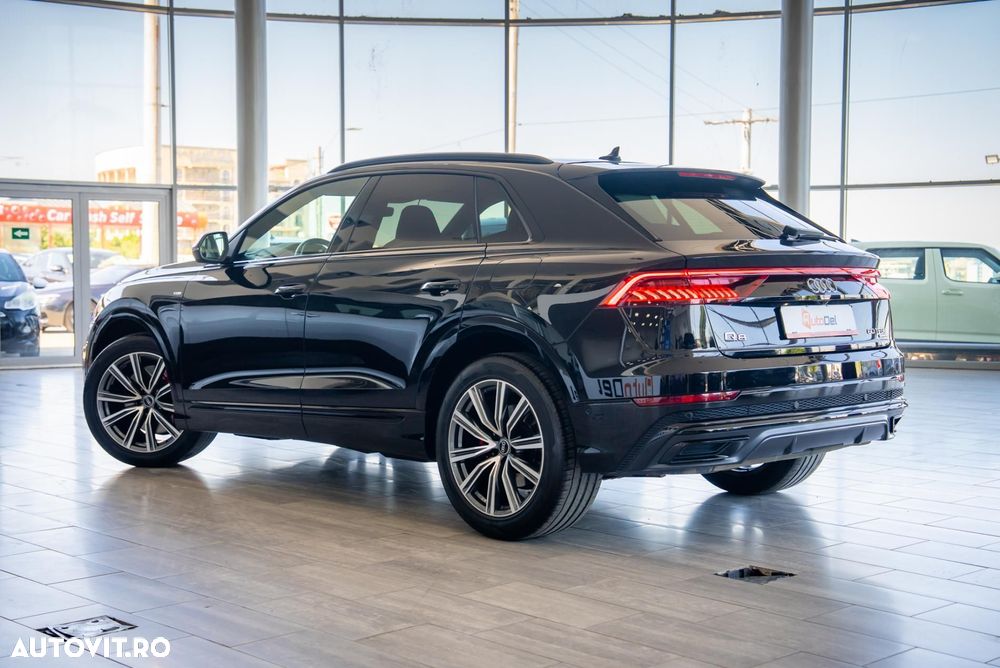 Audi Q8 60 TFSIe quattro tiptronic - 11