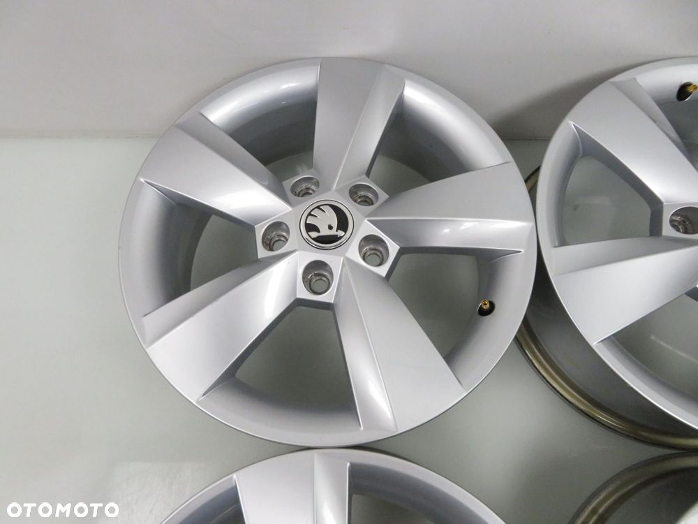 Alufelgi 16'' Skoda Karoq 5x112 6J ET43 57A601025ST - 10