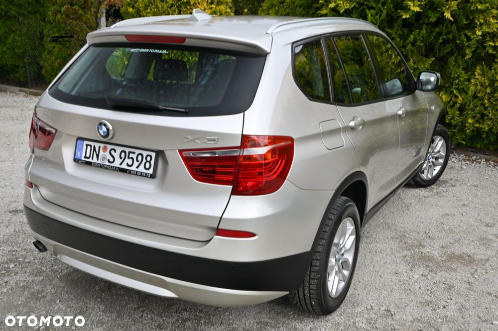 BMW X3 xDrive20d - 32