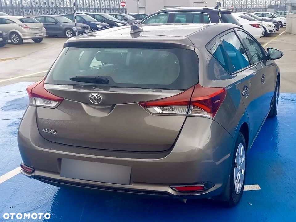 Toyota Auris 1.33 VVT-i Active - 3