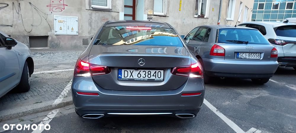 Mercedes-Benz Klasa A 180 Progressive 7G-DCT - 4