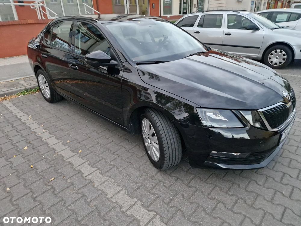 Skoda Octavia 1.5 TSI ACT Active - 2