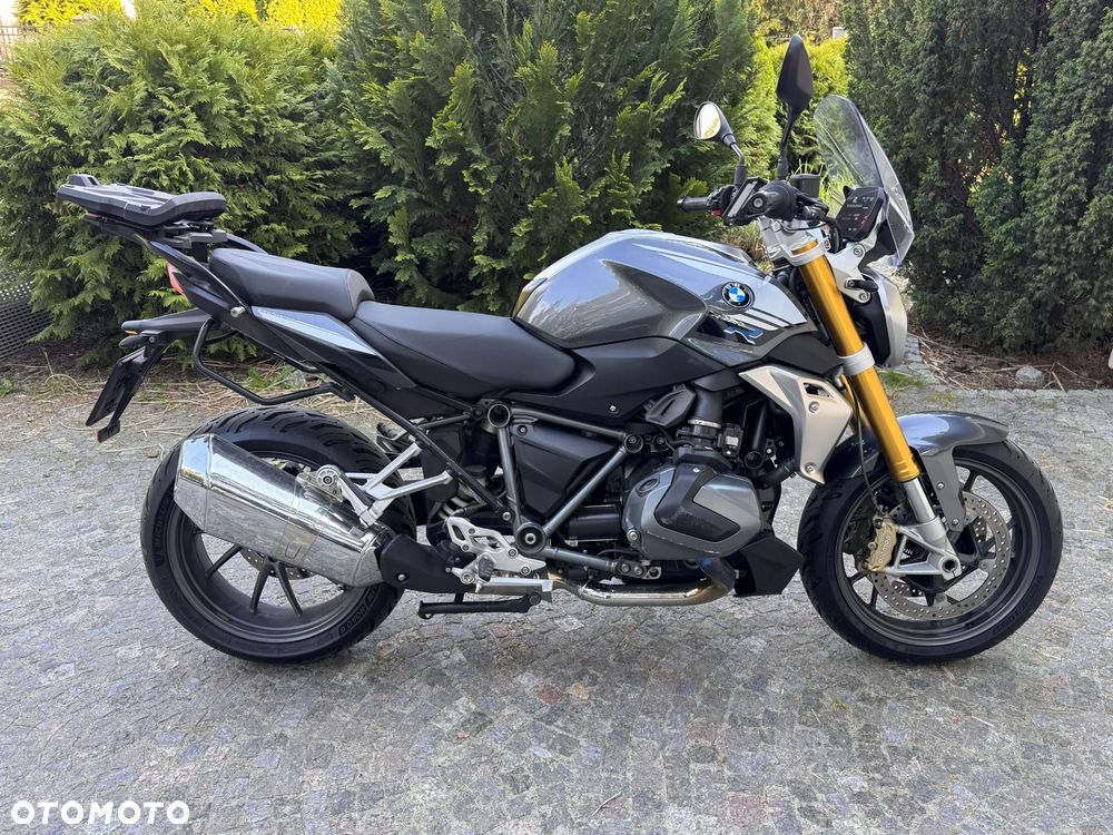 BMW R - 2