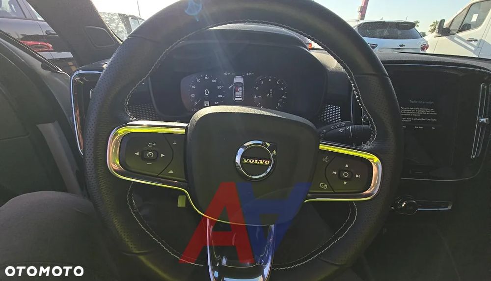 Volvo XC 40 T5 AWD Geartronic R-Design - 10