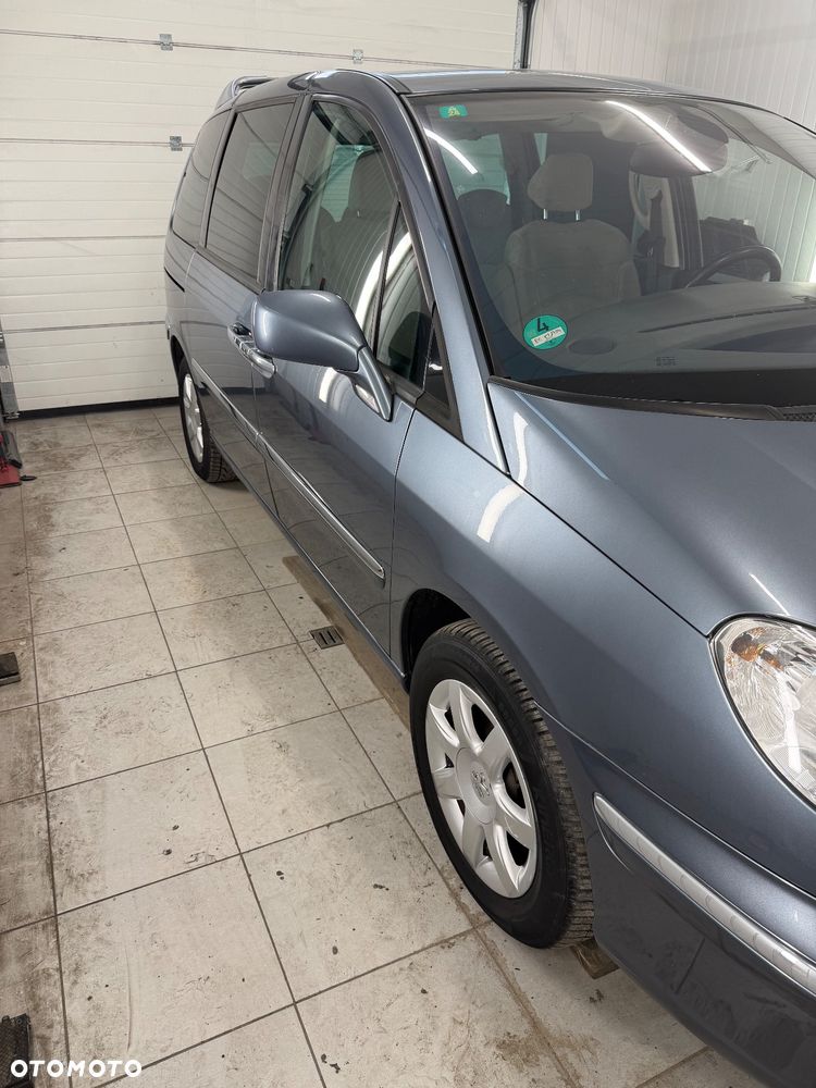 Peugeot 807 140 Automatik Platinum - 22