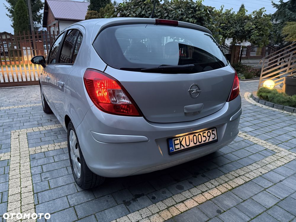 Opel Corsa 1.3 CDTI Enjoy - 25