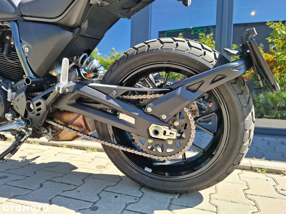 Ducati Scrambler - 4