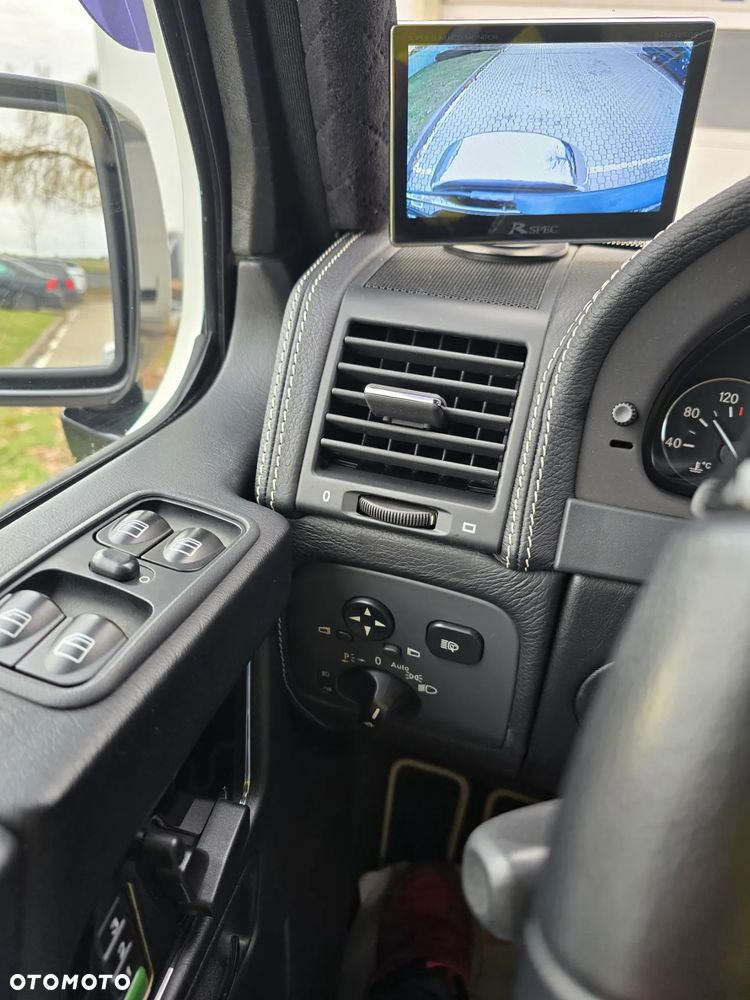 Mercedes-Benz Klasa G 500 7G-TRONIC - 23