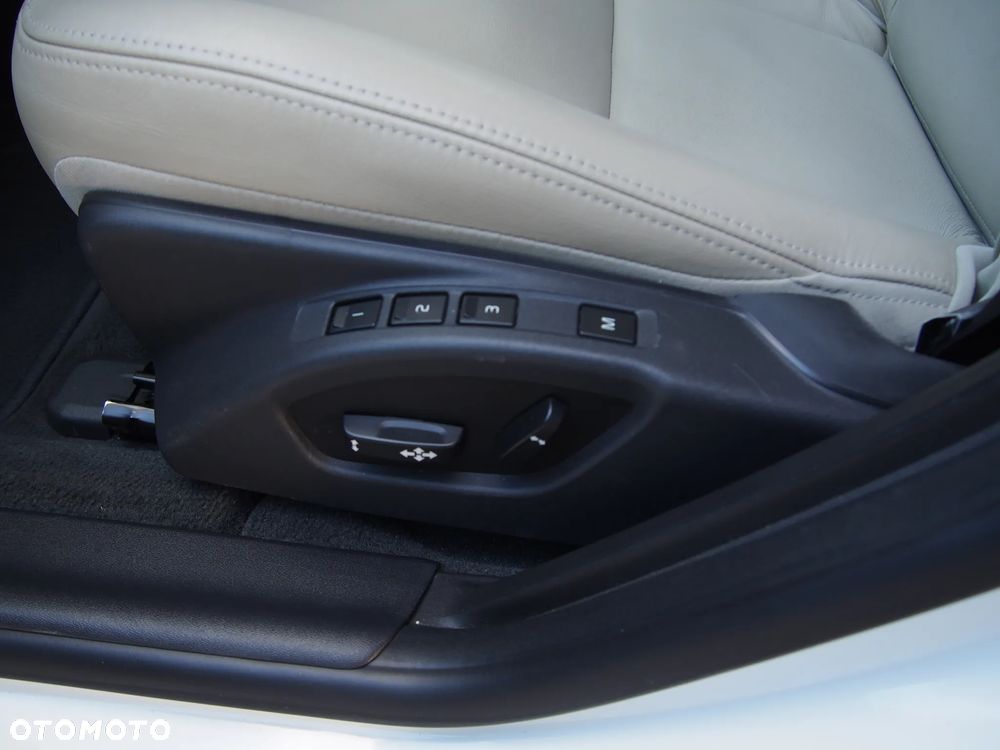 Volvo S60 - 28