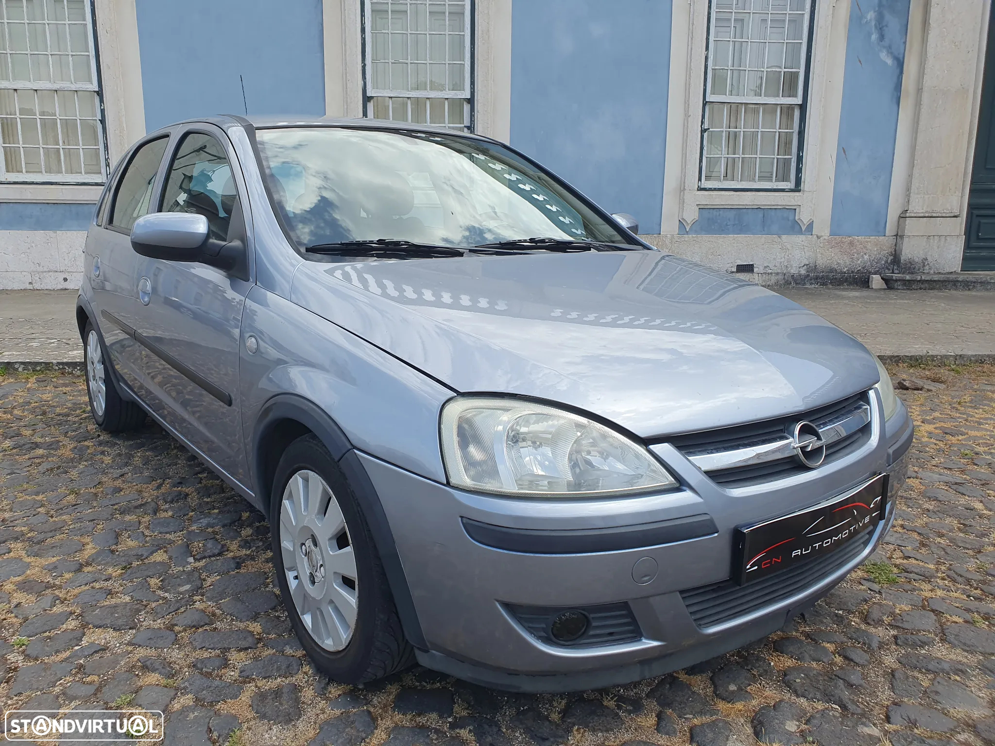 Opel Corsa 1.2 Twinport Enjoy - 4