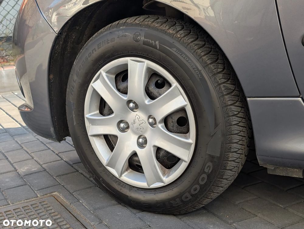 Peugeot 206 plus - 36