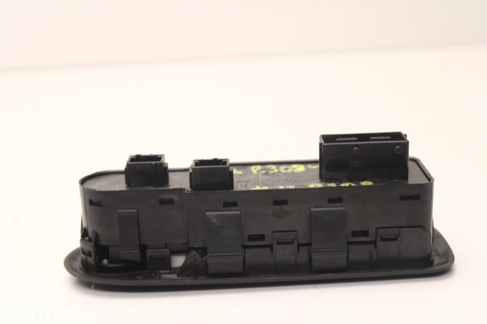 peugeot 308cc 09r- panel sterowania szybpa - 3