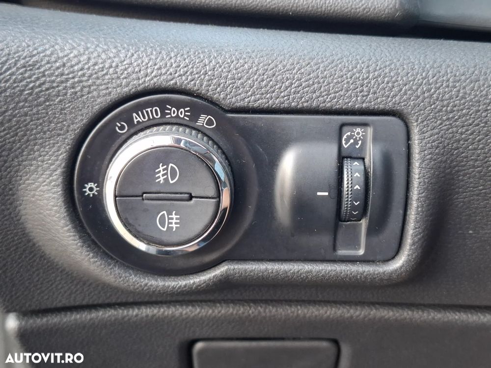 Opel Astra 1.7 CDTI Sport - 10