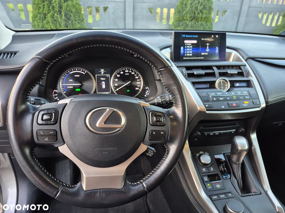Lexus NX 300h Elite AWD - 8
