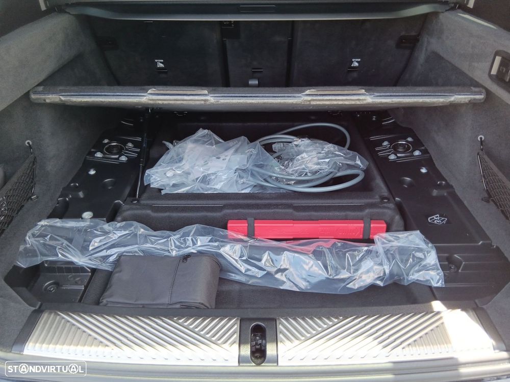 BMW 530 e Pack Desportivo M - 24