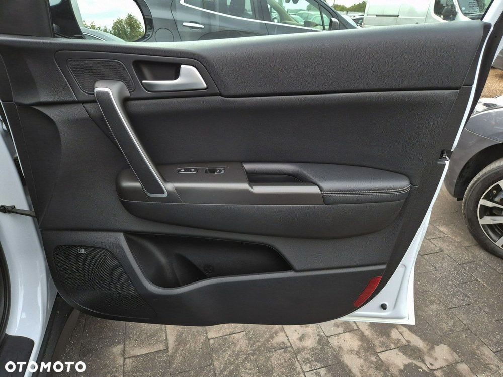 Kia Sportage - 33