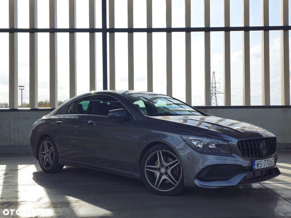 Mercedes-Benz CLA 250 4Matic 7G-DCT AMG Line - 5
