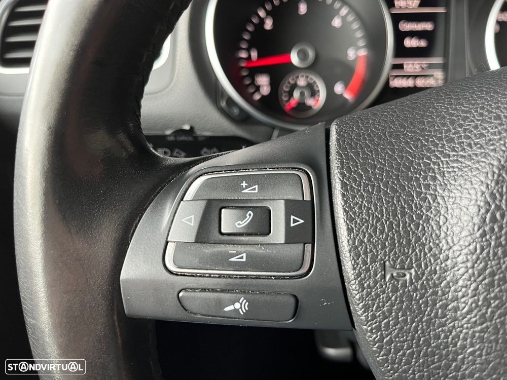 VW Golf 1.6 TDi Edition - 19