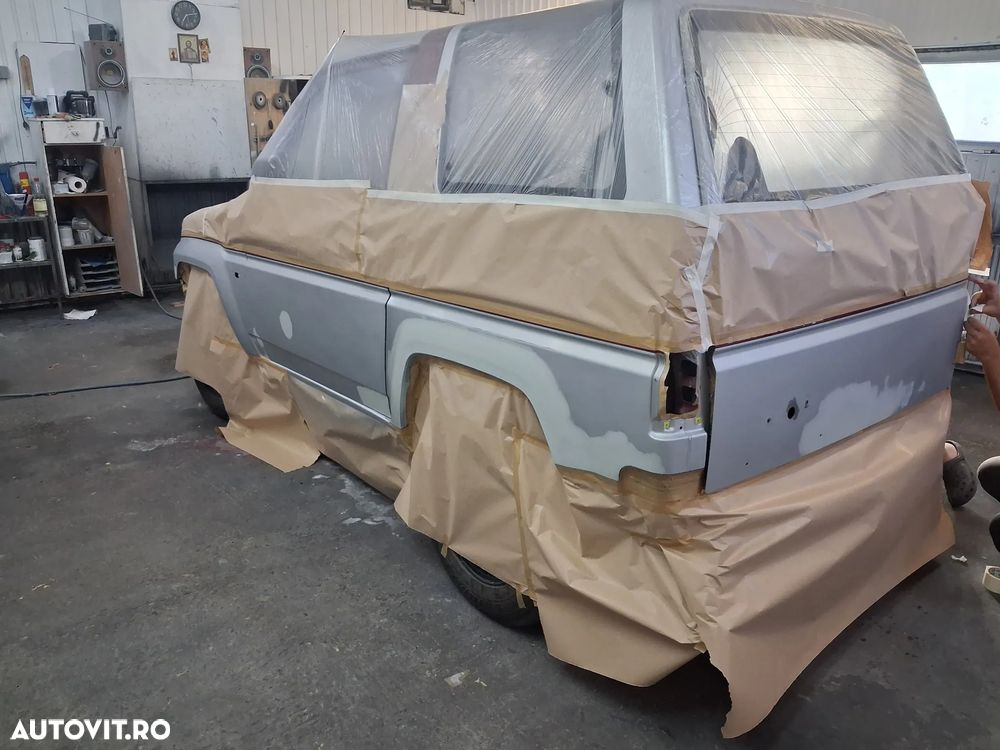 Daihatsu Feroza - 18