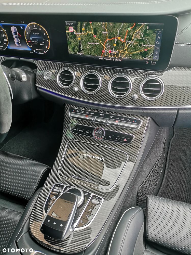 Mercedes-Benz Klasa E AMG 63 S 4-Matic+ - 18