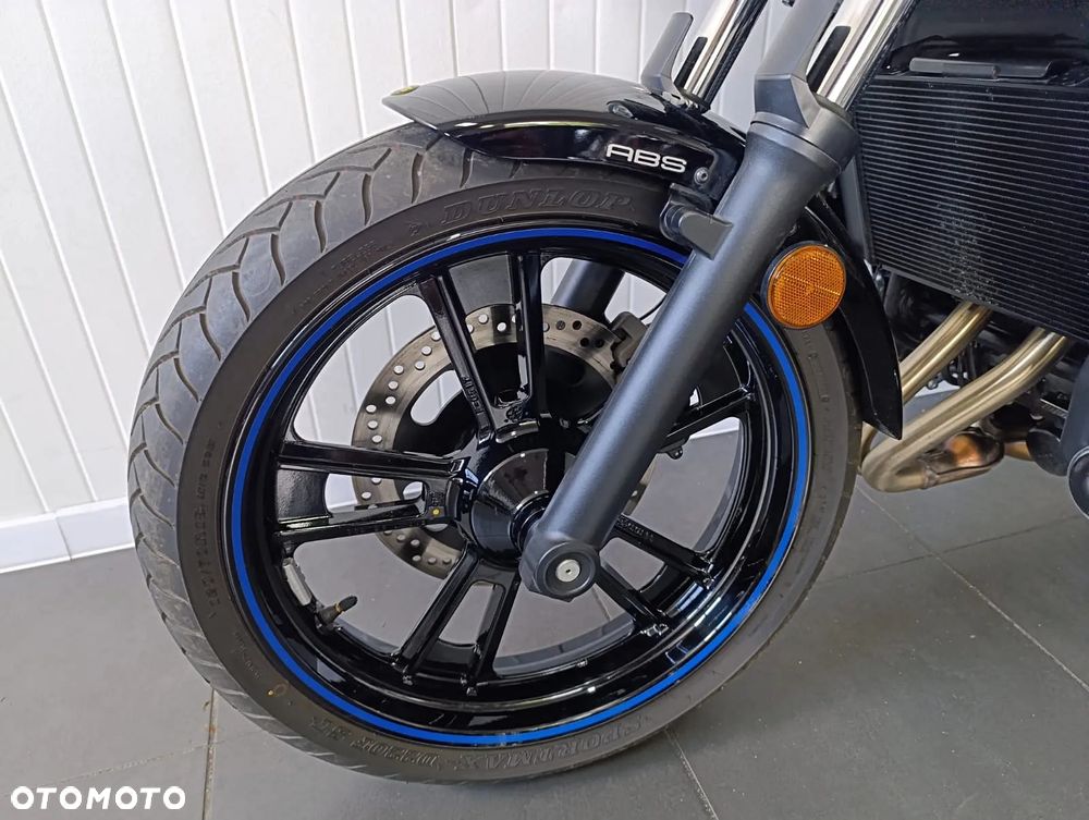 Kawasaki Vulcan - 10