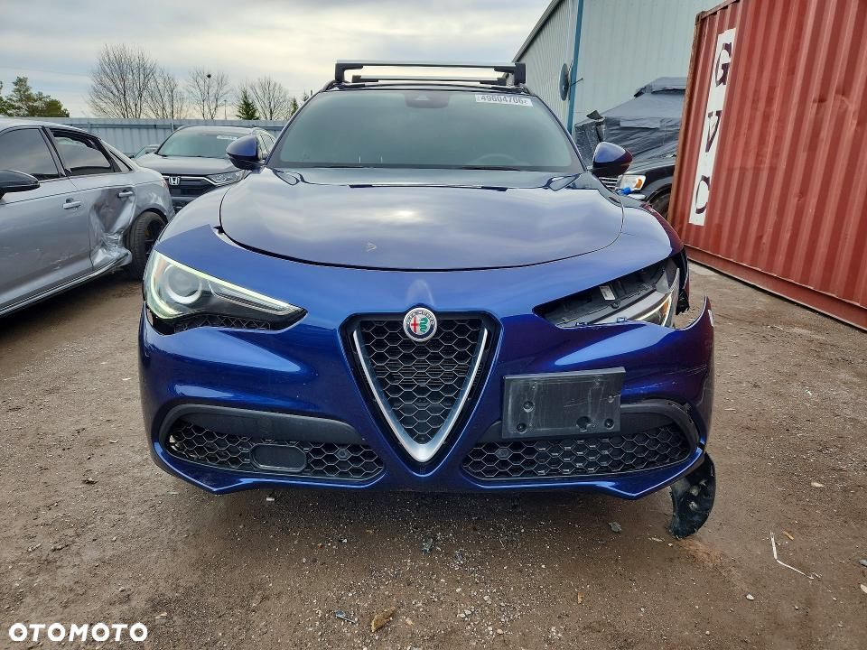 Alfa Romeo Stelvio 2.0 Turbo 16V AT8-Q4 Veloce Ti - 6