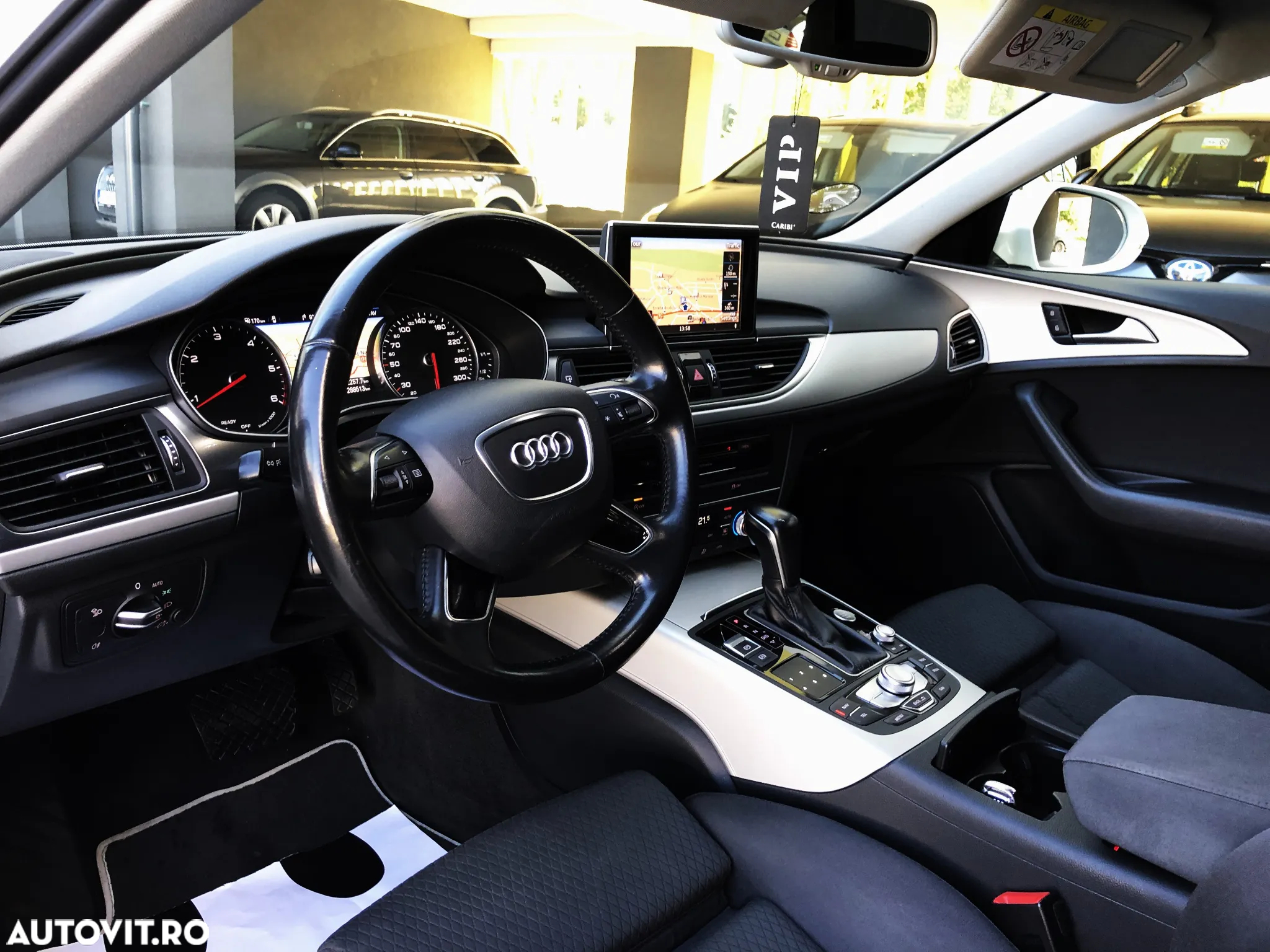 Audi A6 Avant 2.0 TDI Ultra S tronic - 7