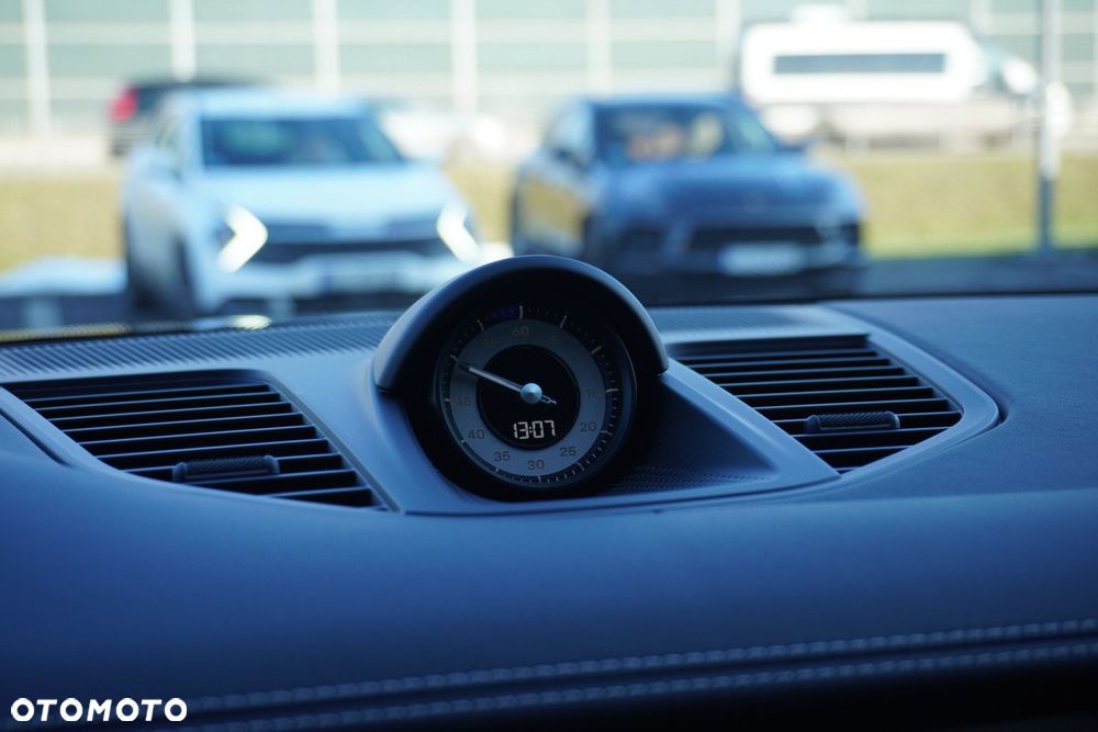 Porsche Panamera 4 - 13