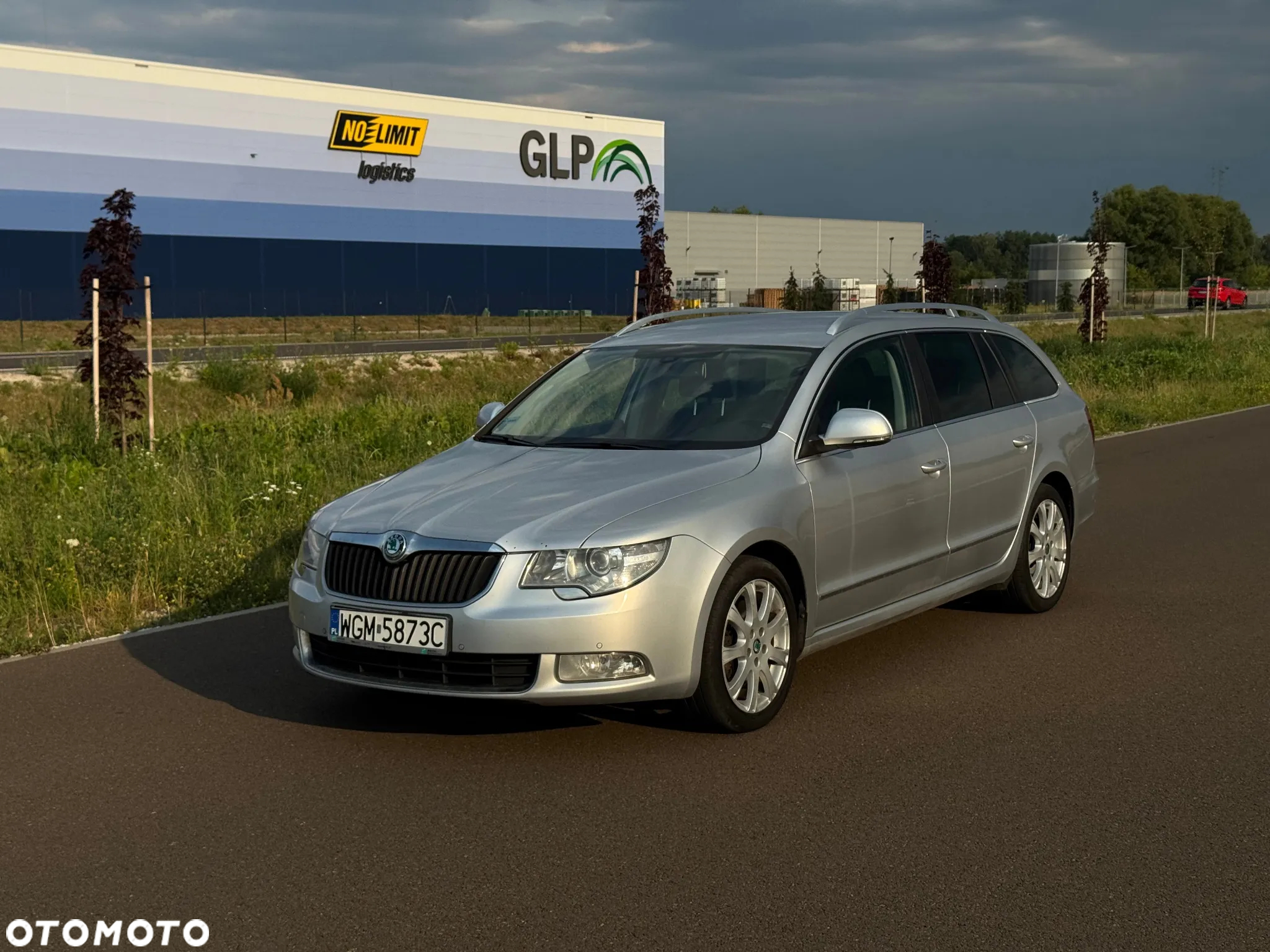 Skoda Superb 2.0 TSI Elegance DSG - 7
