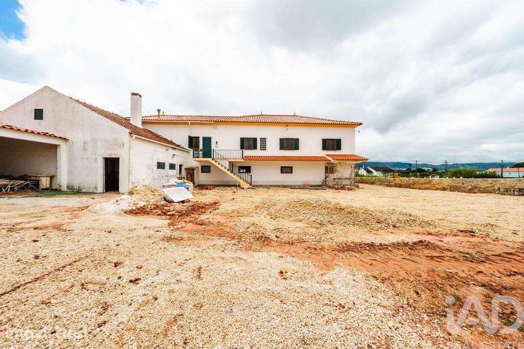 Casa / Villa T3 em Cadaval e Pêro Moniz de 231 m2 - Grande imagem: 5/38