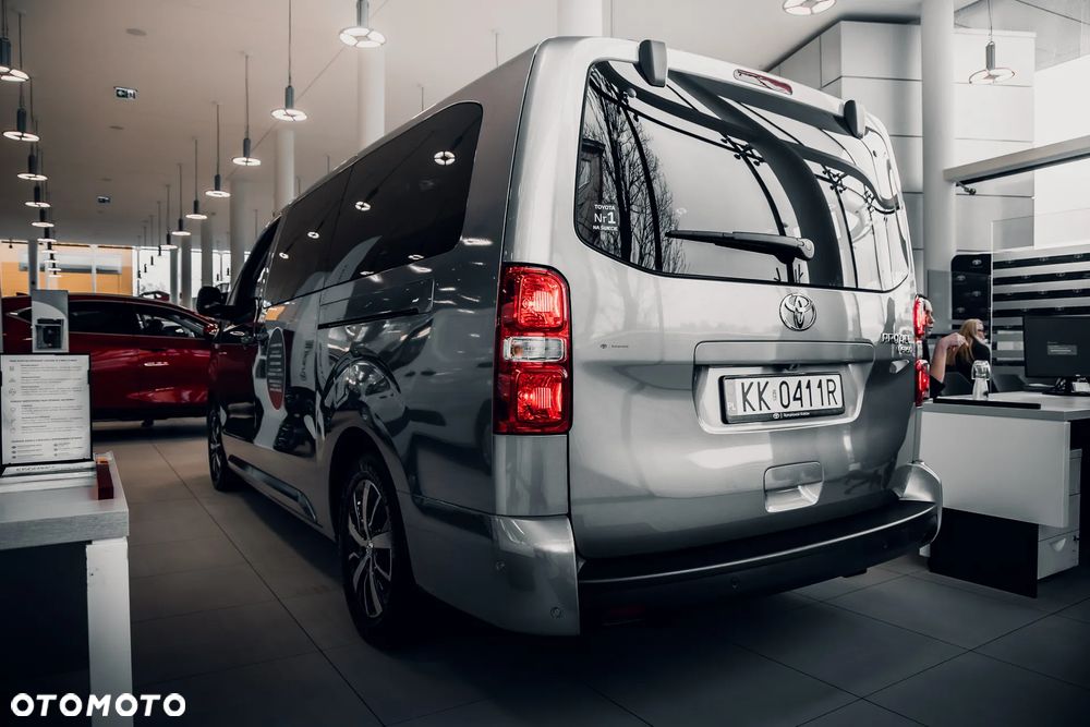 Toyota Proace Verso 2.0 D4-D Long VIP - 2
