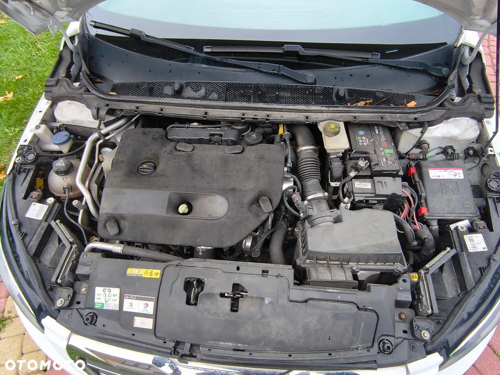 Peugeot 308 2.0 BlueHDi GT S&S EAT8 - 23