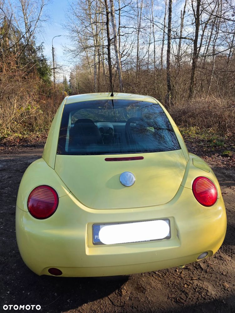 Volkswagen New Beetle 2.0 - 4