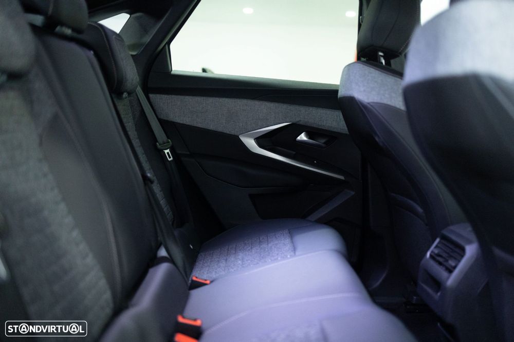 Peugeot 3008 1.2 PureTech Allure Pack EAT8 - 22