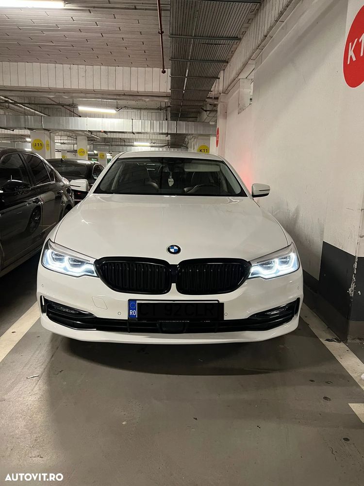 BMW Seria 5 530i xDrive AT - 2