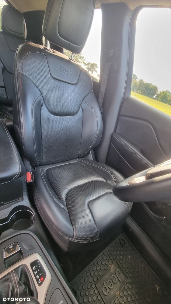 Jeep Cherokee 2.0 MJD Active Drive II Limited - 35