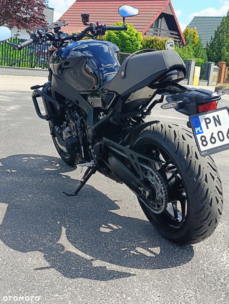 Yamaha XSR - 15