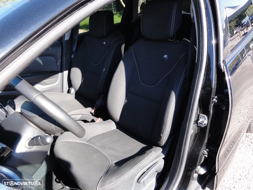 Renault Clio Sport Tourer 1.5 dCi Limited EDition - 10