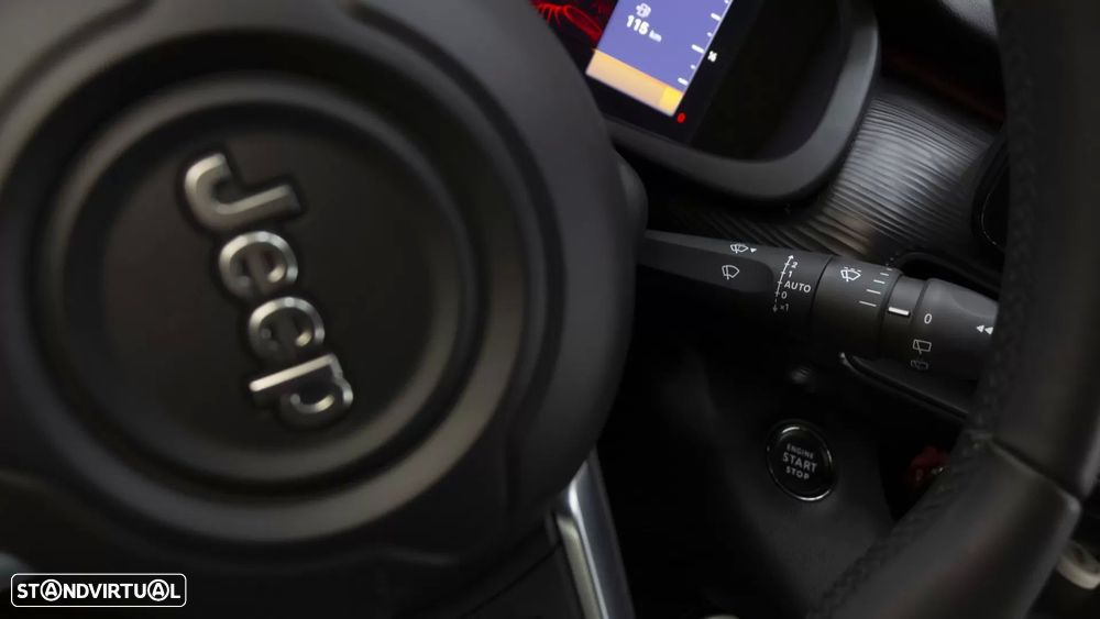 Jeep Avenger 1.2 GSE T3 Altitude - 31