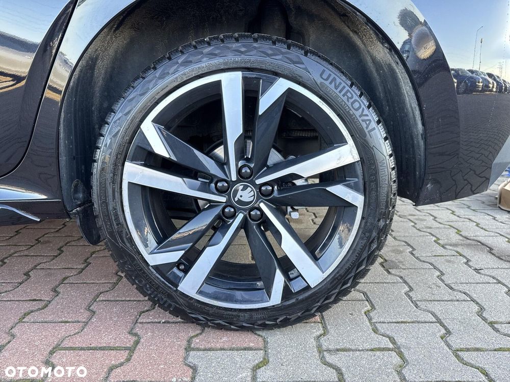 Skoda Kamiq 1.5 TSI Monte Carlo DSG - 36