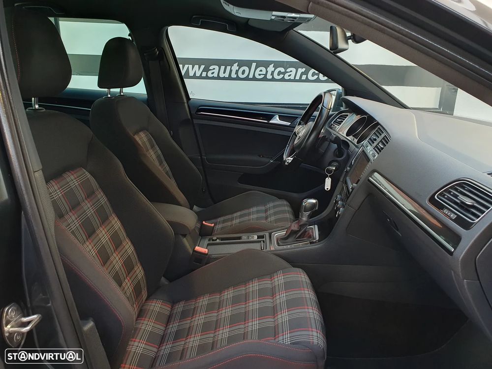 VW Golf 2.0 TSi GTi DSG - 4