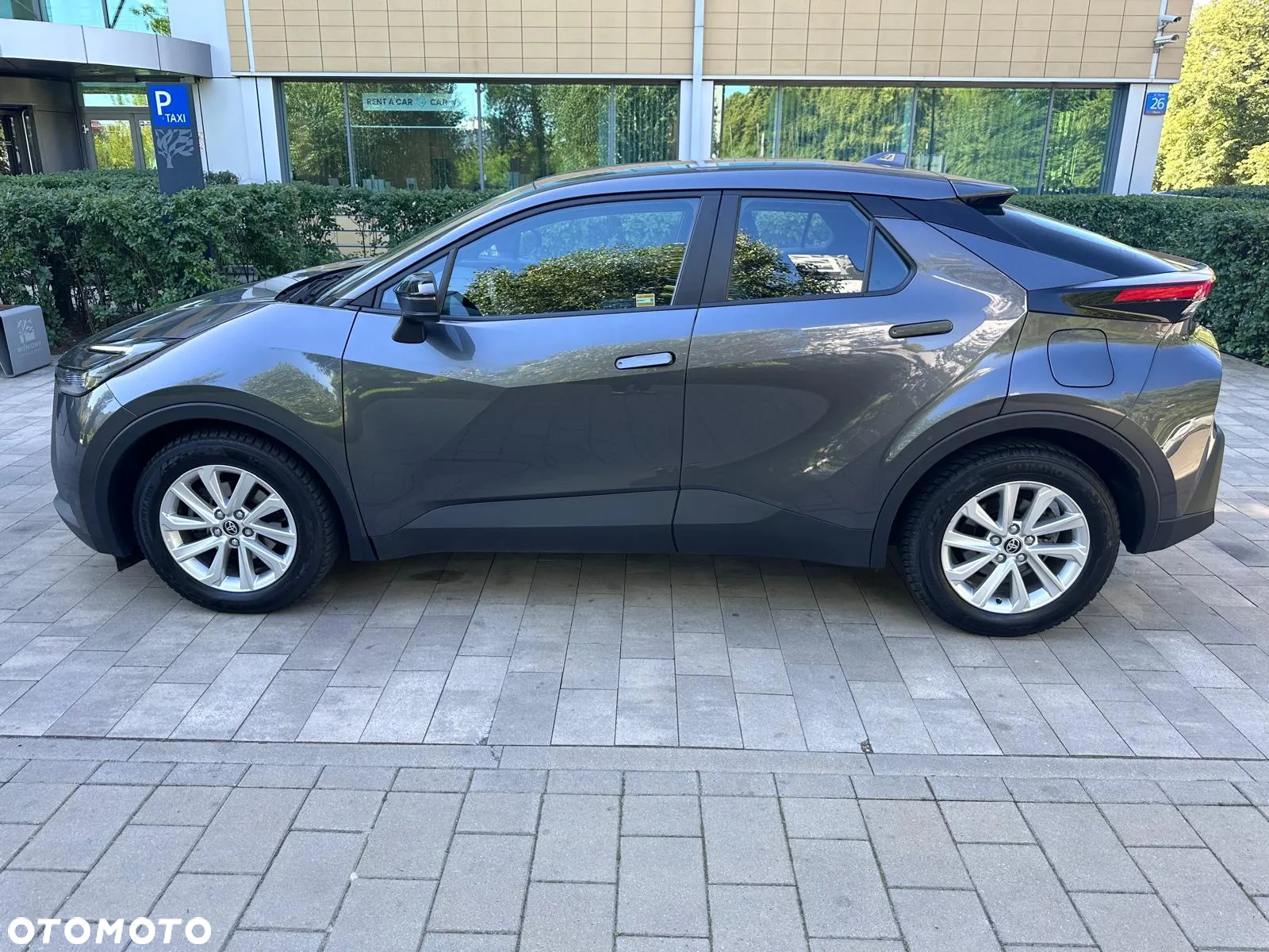 Toyota C-HR 1.8 Hybrid Comfort - 10