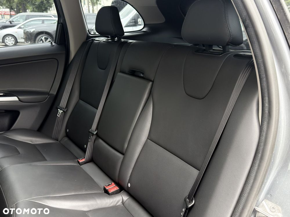 Volvo XC 60 - 13