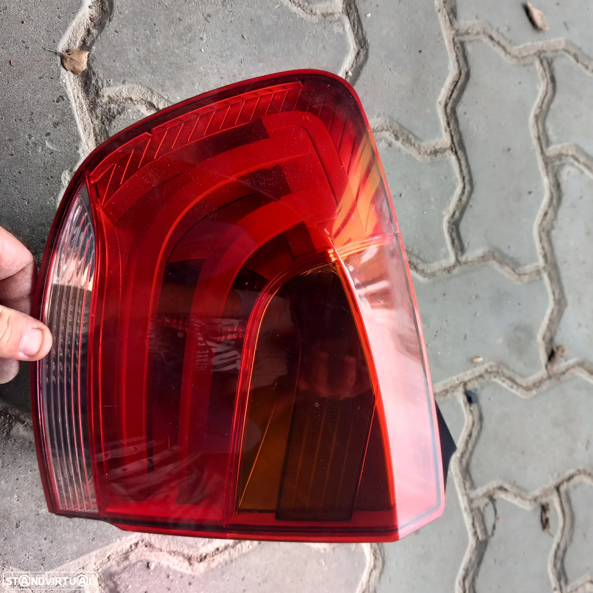 Farol esquerdo bmw e84 - 2