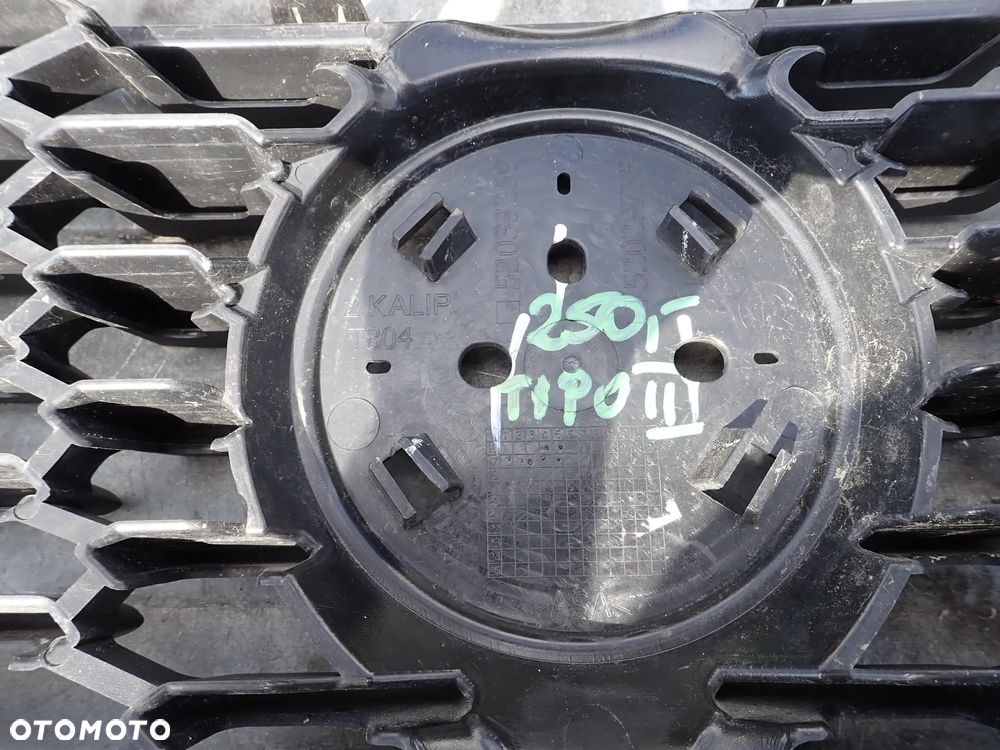 FIAT TIPO II GRILL ATRAPA - 4