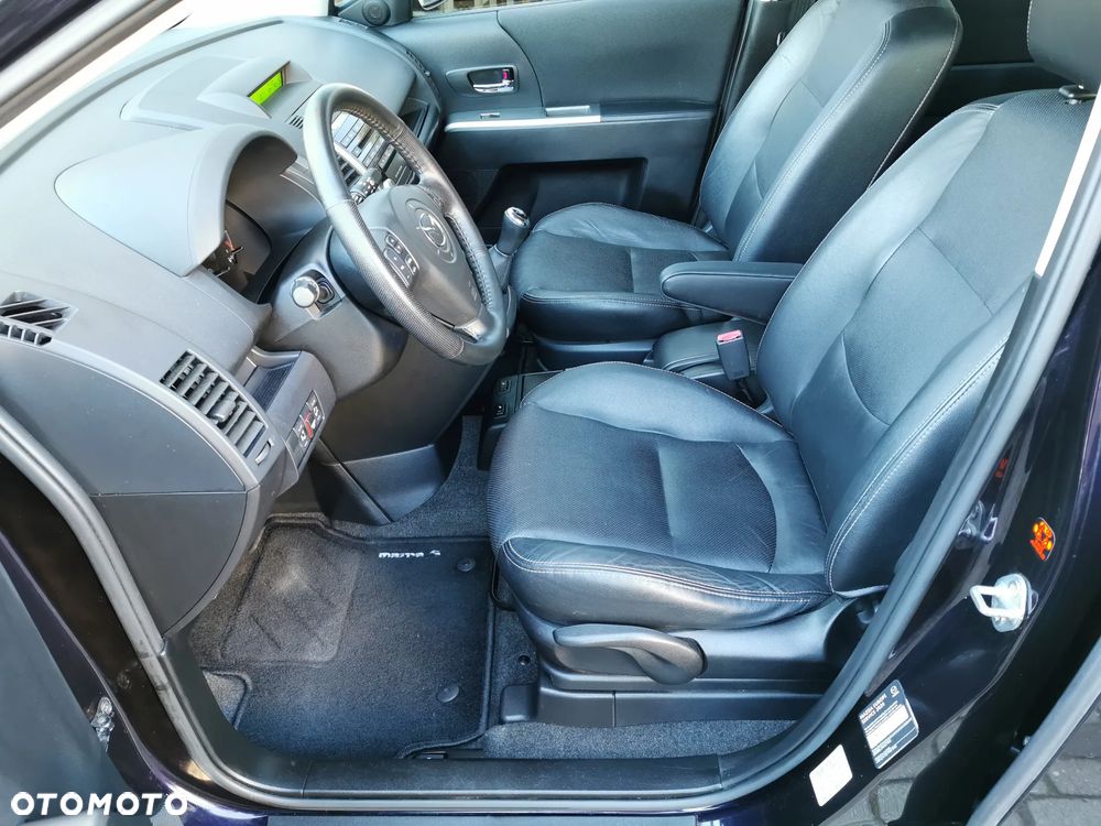 Mazda 5 2.0 Exclusive - 24