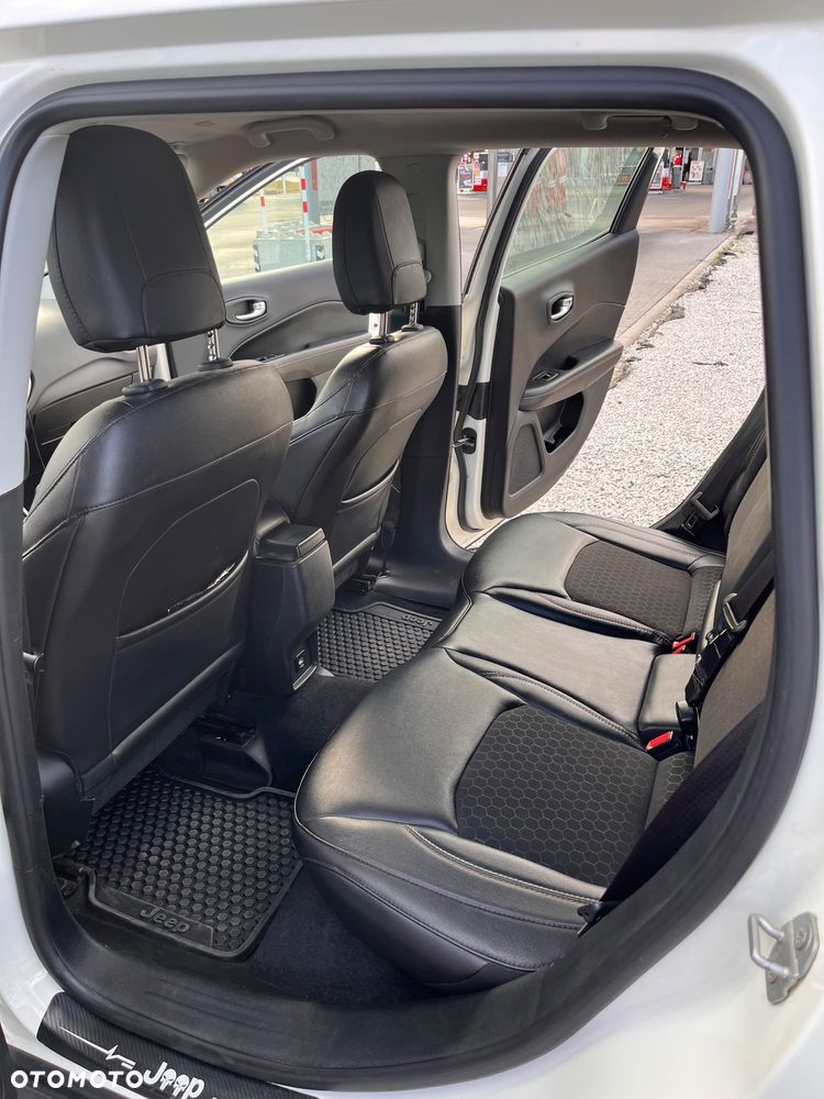 Jeep Compass 1.4 TMair Longitude FWD S&S - 8