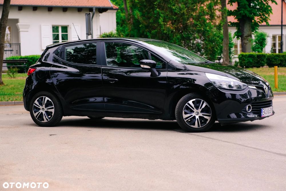 Renault Clio 1.2 16V Expression - 13